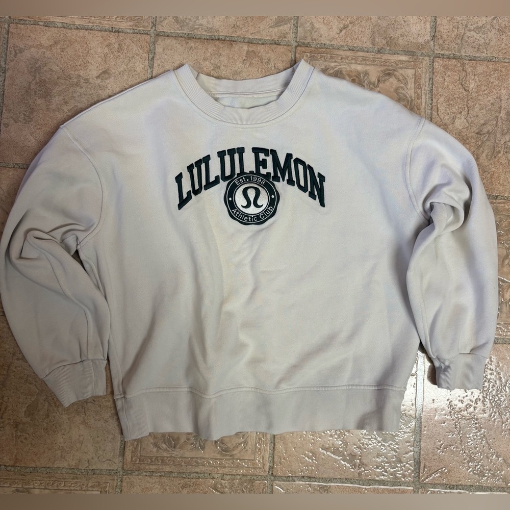Lululemon Sweatshirt